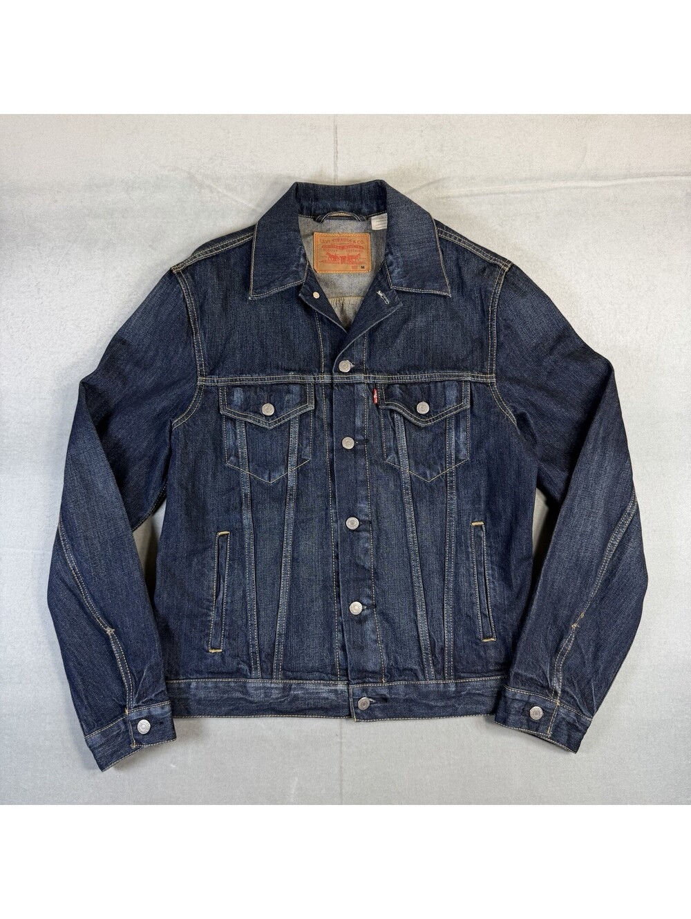 Levis Denim Trucker Jacket Mens Medium Blue Dark Wash Type 3 Classic Americana